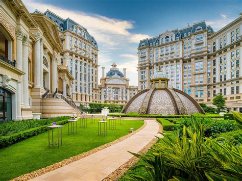 Grand Lisboa Palace Resort Macau Opens At Noon Today