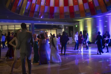 Hoco-1 - The Collegiate Live