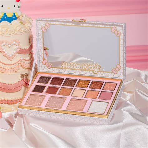 Hello Kitty X Idolbeauty La Colección De Maquillaje Que Revive Tu