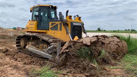 Bulldozer Bigger Pushing Clean Up Beautiful Power Shantui Dozer Dh17c2