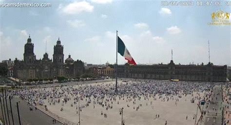 Marcha De Apoyo A Scjn Culmina Con Ataque A Plantón De Protesta