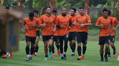 Sudah Gabung Latihan Persija Gustavo Almeida Soroti Hal Ini