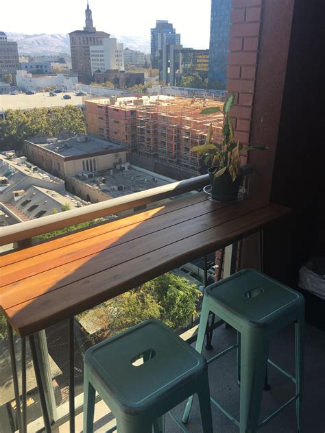 Making the most of a tiny apartment balcony : malelivingspace