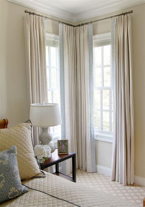 Nicely Done Corner Windows In 2020 Master Bedroom Window Treatments Window Treatments Living