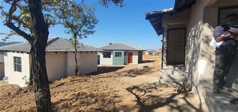 3 Bedrooms House In Kamagugu Nelspruit La Grace Properties