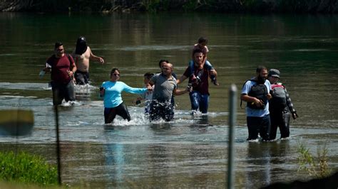 M S De Venezolanos Cruzaron En Desde M Xico A Estados Unidos