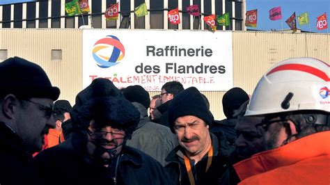 Gr Ve Du Janvier Dans Les Raffineries Total Jusqu De