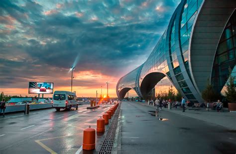 Техника для аэропортов поставки аэродромной спецтехники и оборудования ...