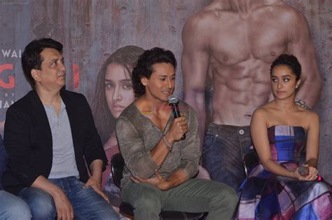 Shraddha Kapoor Tiger Shroff Sajid Nadiadwala At Baaghi Trailer