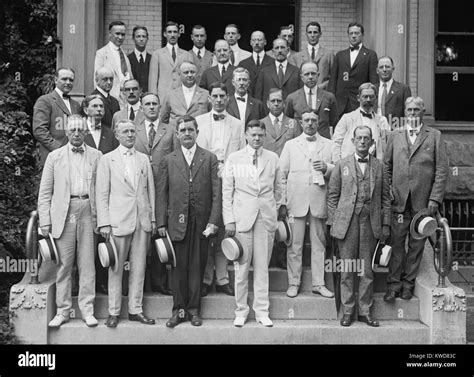 Herbert Hoover With The Senior Staff Of The Us Food Administration