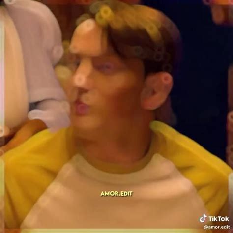 Just Like His Mama Video In Very Funny Pictures Cute Gay Couples Cute Gay