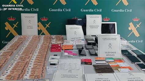 La Guardia Civil Desarticula Una Banda Especializada En Estafas Por Internet Onda Cero Radio