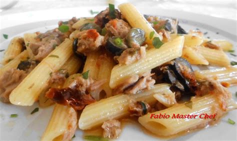 Penne Con Pomodori Secchi Sottolio Tonno Capperi E Olive Nere Fabio