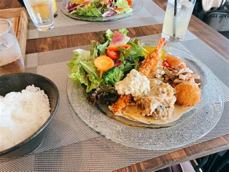 【ごはんとワイン 洋食チトセヤ】チトセヤよくばりプレート！豪華な大人のお子様ランチ♪レベルが高くて楽しめます！ 【 創業65年 】芹田