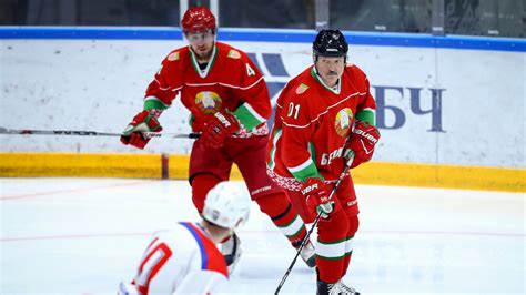 Belarus president plays hockey, calls fear of coronavirus 'psychosis'