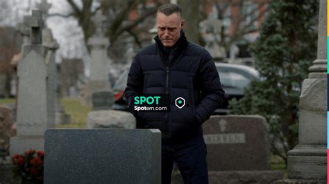 Canada Goose Wyndham Parka Worn By Hank Voight Jason Beghe As Seen