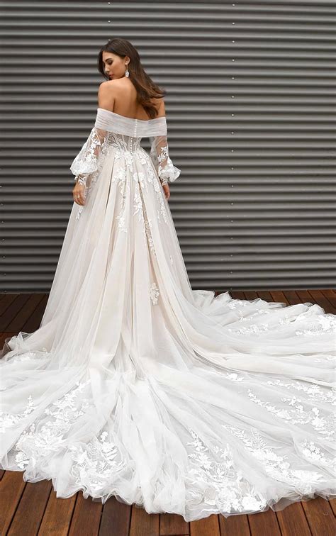 Delicate Lace Sweetheart Ballgown Wedding Dress True Society