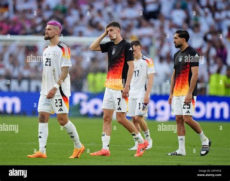 Left To Right Germanys Robert Andrich Kai Havertz And Emre Can Show