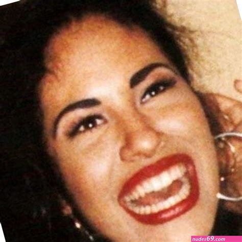 Selena Quintanilla Nude Nudes