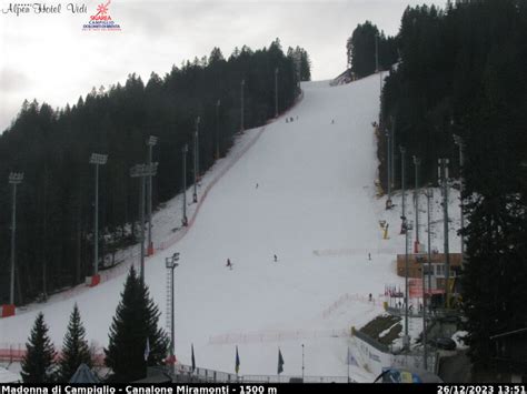 Ecco Le Immagini In Diretta Delle Piste Della Skiarea Campiglio