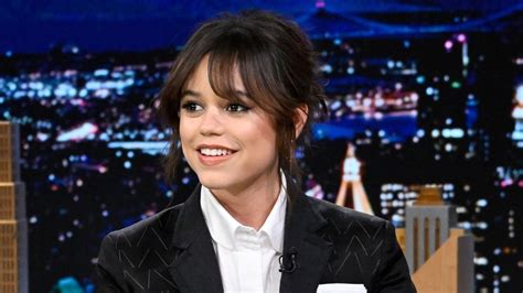 Jenna Ortega Hannah Waddingham Twice The Tonight Show Starring Jimmy Fallon Apple Tv