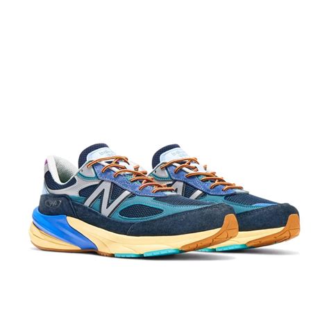 액션 브론슨 X 뉴발란스 990v6 라피스 라줄리 M990ac6 New Balance 슈프라이즈