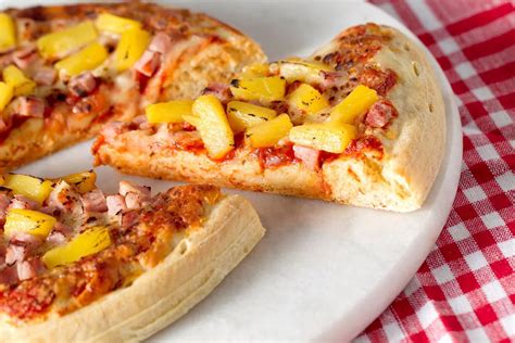 Pizza Hut Hawaiian Pizza Toppings Hawaii Star