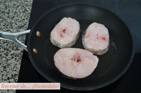 Merluza A La Plancha Muy Jugosa Receta Con Trucos Para Que No Se Rompa