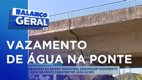 Moradores do bairro Industrial denunciam vazamento de água na ponte