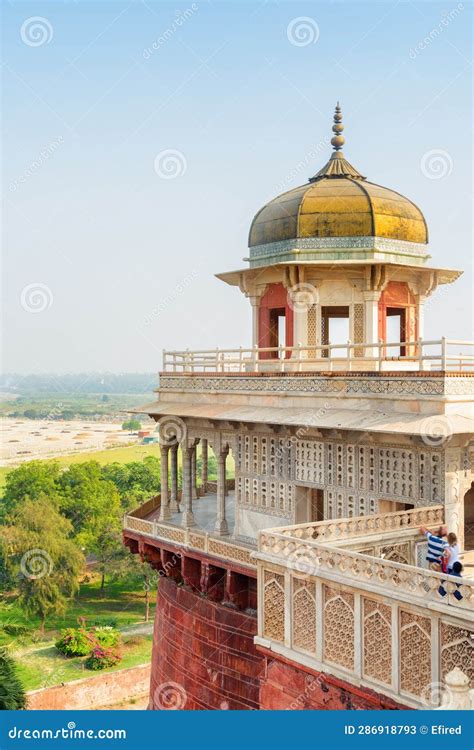 Amazing View of the Musamman Burj in the Agra Fort Stock Image - Image ...