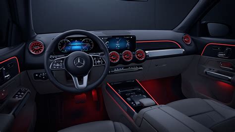 2024 Mercedes-Benz GLB Interior | Mercedes-Benz of Bedford