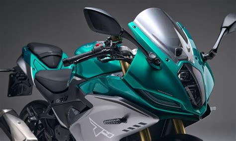 La Benelli Tornado 400 2024 Desembarca En Europa Gente De Moto