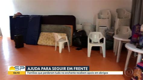 V Deo Moradores Da Zona Leste Que Perderam Tudo Recebem Doa Es Bom