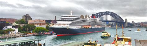 Queen Elizabeth Sails Into Sydney Port Authority New South Wales