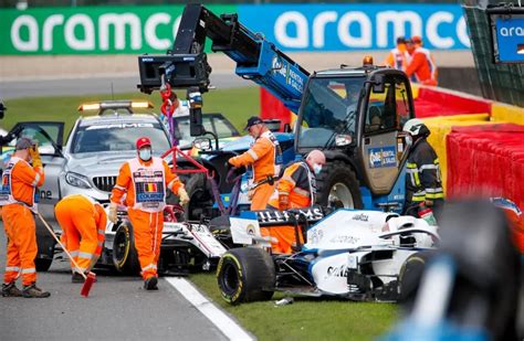 La Fia Investigar El Accidente De Giovinazzi Y Russell