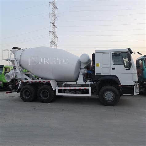 Sinotruk Super Low Price Howo Ton M Dimensions Volumetric Self