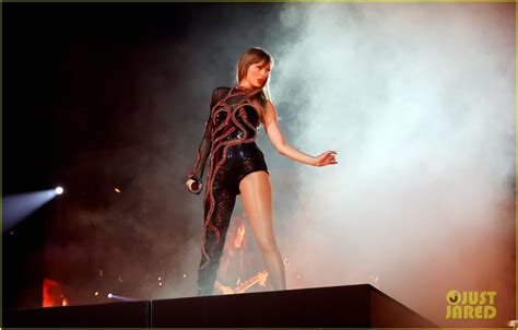 Taylor Swifts Eras Tour 13 Insider Details We Learned From Glendale