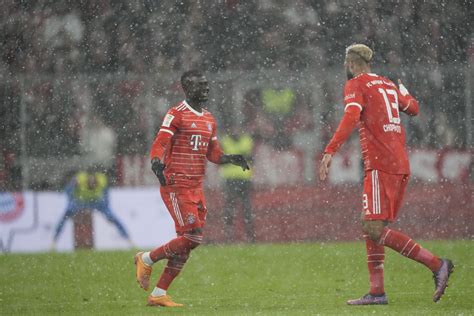 الدوري الألماني بايرن ميونخ يستعيد صدارة البوندسليجا بفوزه على