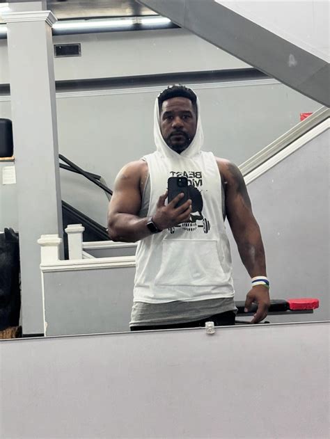 is anthony cook married