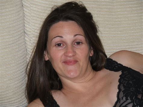 SLUT MILFS X 1838 Porn Pic