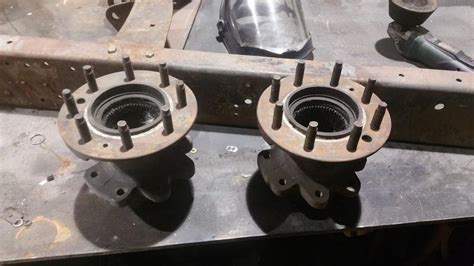 Dana 60 Ford Dually Hubs Pirate 4x4