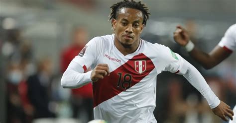 André Carrillo A Subi Une Grave Blessure Au Genou Est Absent Pour Le Pérou Contre Le Paraguay