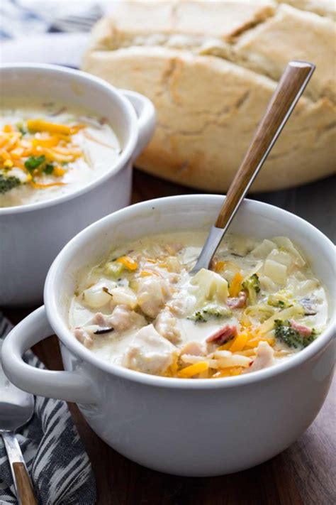 Slow Cooker Creamy Chicken Bacon Broccoli And Cheddar Wild Rice Soup