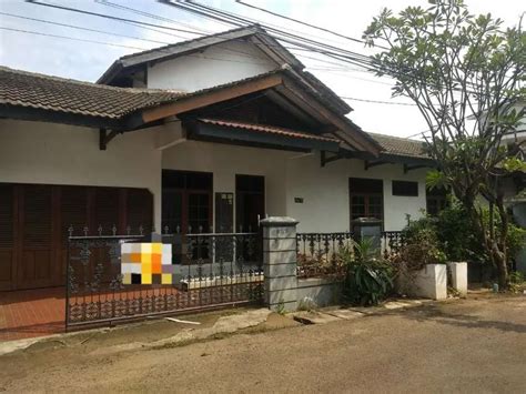 Hot Sale Rumah Lantai Ciputat Lokasi Strategis Dekat Stasiun