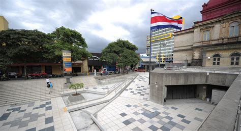 The Cultural Plaza of Costa Rica | Free Walking Tour of San Jose - CR City