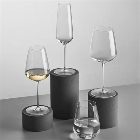 楽天市場シャンパングラス 300ml NUDE ステムゼロ ガラス 食洗機対応 グラス コップ カップ ガラスコップ 耐久性 丈夫