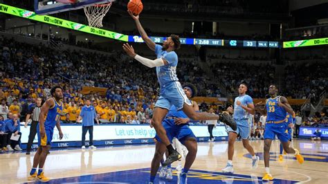 Unc Basketball Welcomes Back R J Davis Black Eye And All Ahead Of