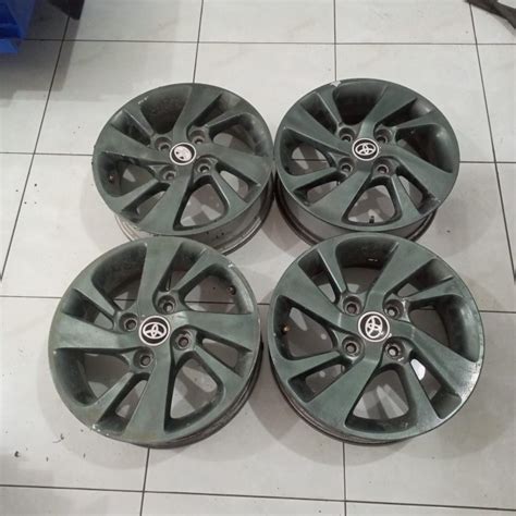 Jual Velg Bekas Original Mobil STD AVANZA VELOZ Ring 15 Pcd 4X114 3