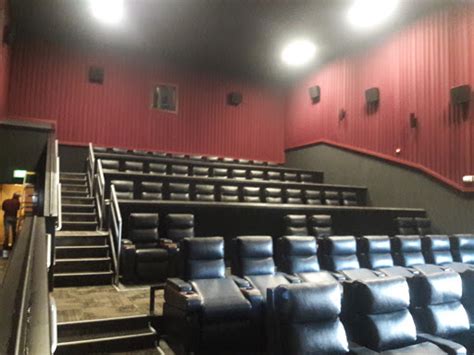 Movie Theater «Regal Cinemas Noblesville 10», reviews and photos, 10075 ...