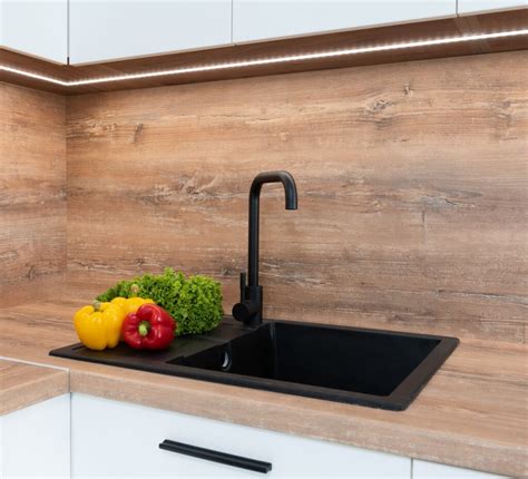 how much to replace kitchen faucet